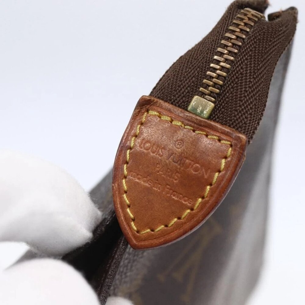LOUIS VUITTON Monogram Poche Toilette 26 Pouch M47542 LV Auth 149285 - Picture 8 of 16